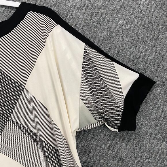 Travelers Chicos Top Womens S Black Geometric Tunic Round Neck Hippie Resort - Picture 3 of 10